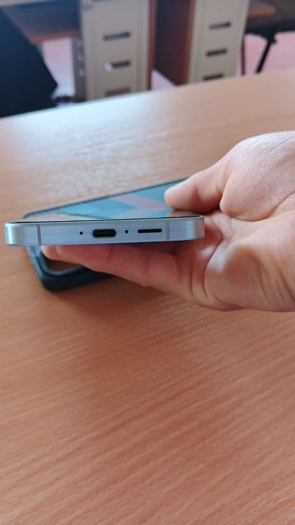 Samsung Galaxy a55 5g — 4
