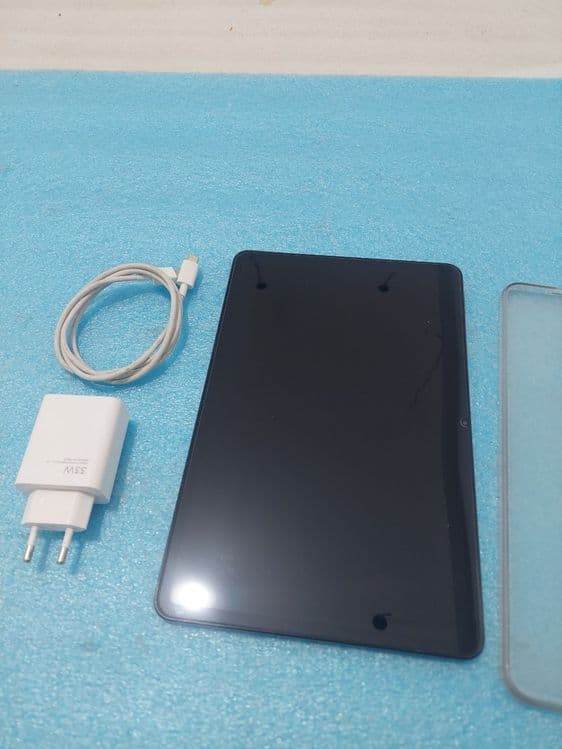 Xiaomi pad 6  8 128 xolati yangi — 2