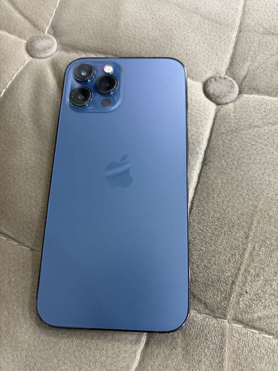 Iphone 12 pro max — 1