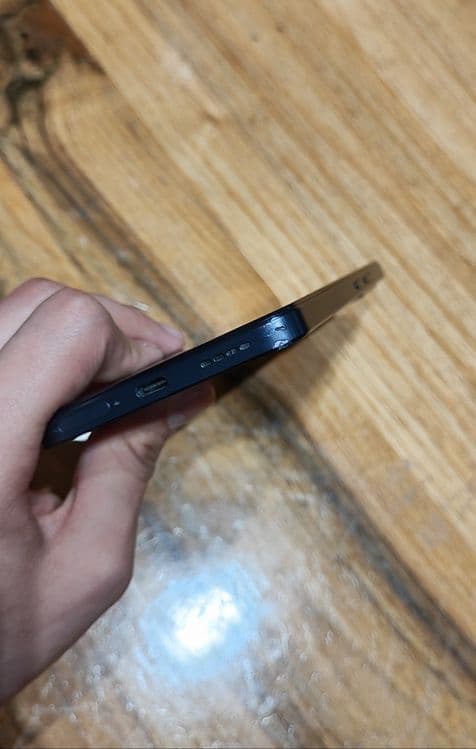 Realme 14t 5g  256ГБ — 3