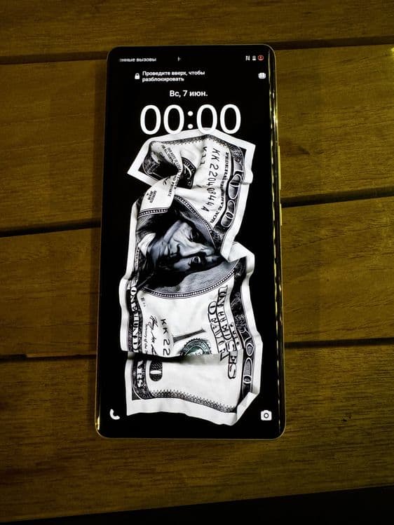 Продам Vivo V40, 12/256 ГБ — 1