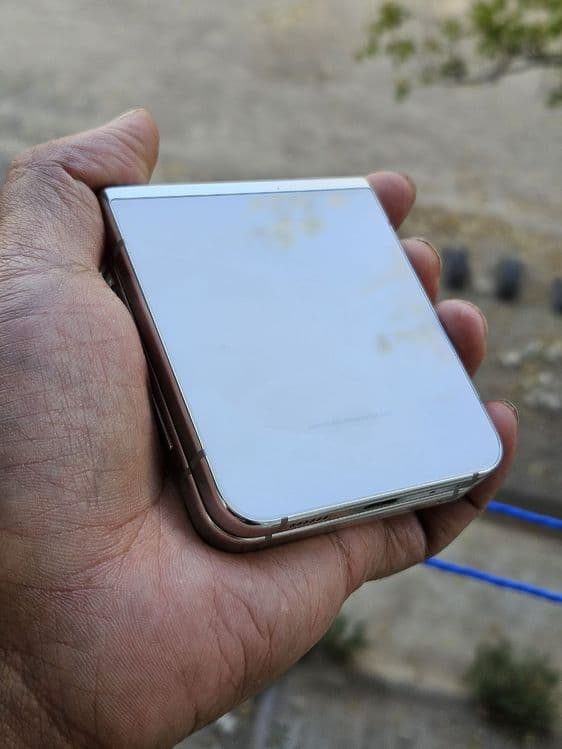 Samsung flip 5 256gb 2sim — 3