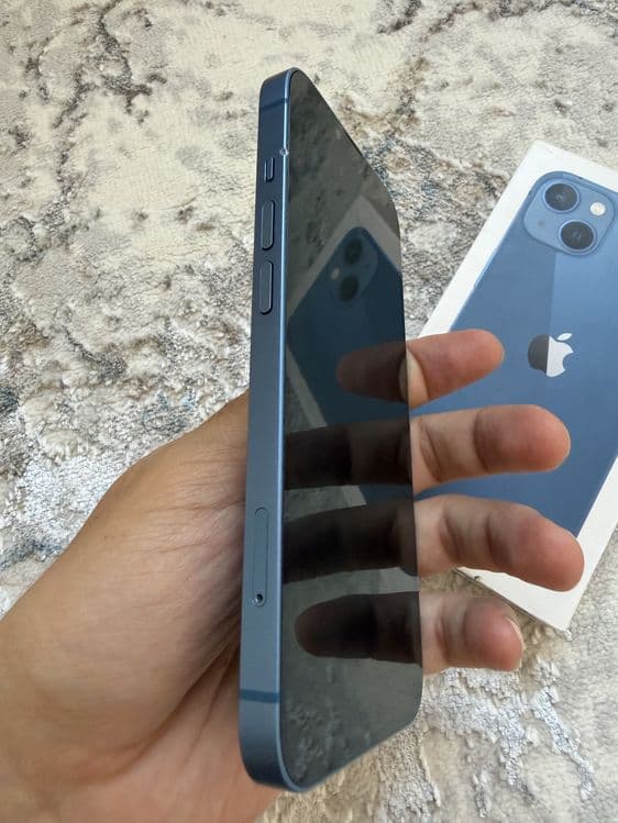 Iphone 13   335$ — 3