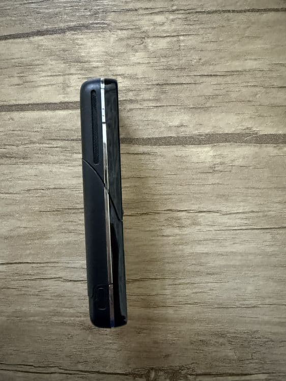 Nokia 8600 luna cdma perfectum — 3