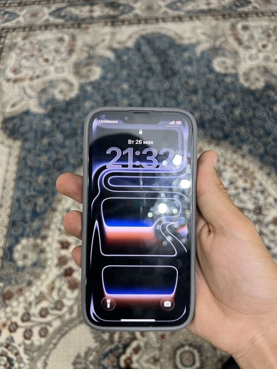 Iphone 13 pro ip 17 pro qilingan orqasi — 4