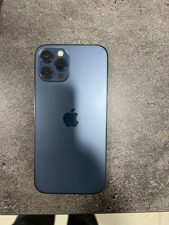 Iphone 12 pro 256 — 1