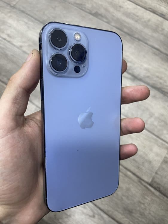 Iphone 13pro max ideal — 5