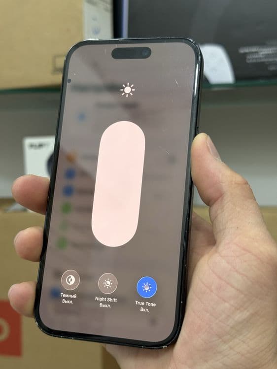 Iphone 15 — 2