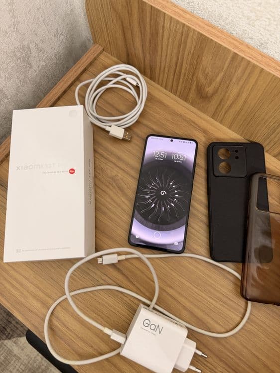 Xiaomi 13T Pro 12/512 GB — отличное состояние — 5