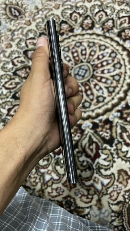 S 22 ultra 12/256 — 2