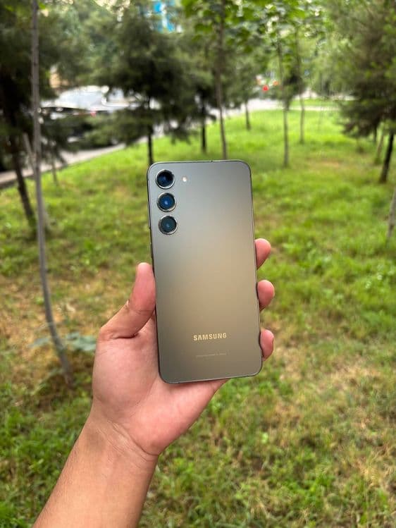 SAMSUNG S23 plus — 7