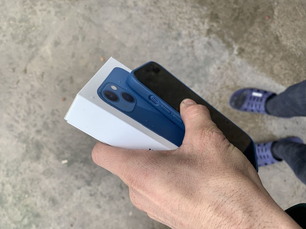 Iphone 13. — 4