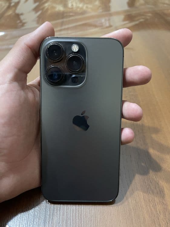 iphone 13 pro... — 1