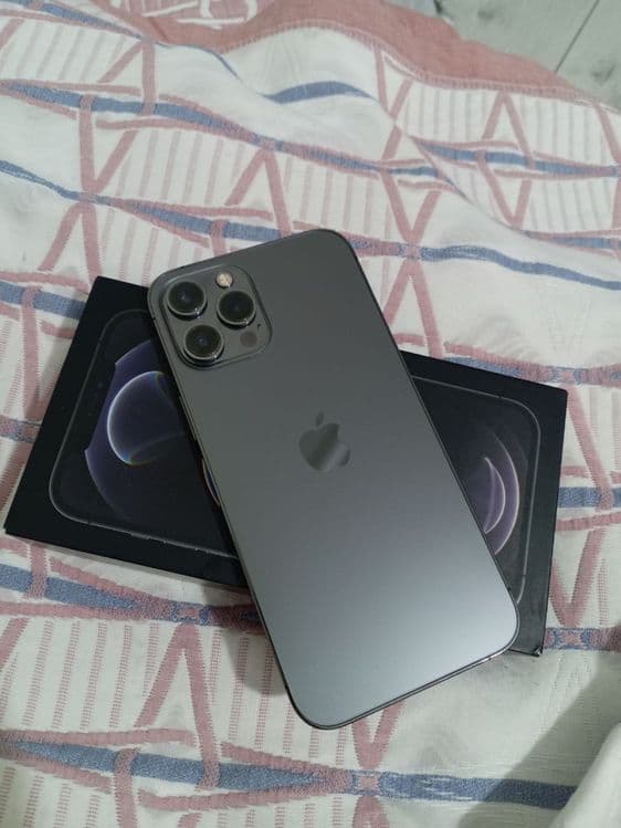 Iphone 12 PRO MAX LLA 128gb — 2