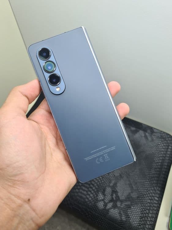 samsung z fold 5 12/256gb holati yaxshi — 1