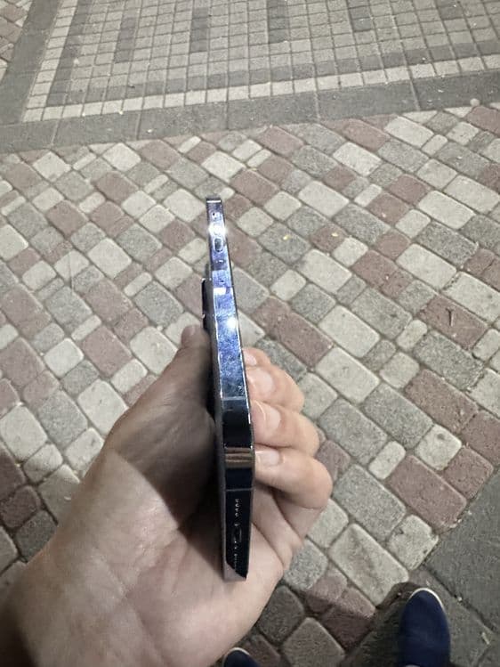 Iphone 13 pro max — 4