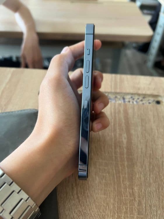 iPhone 13 Pro Blue срочно сотилади — 5