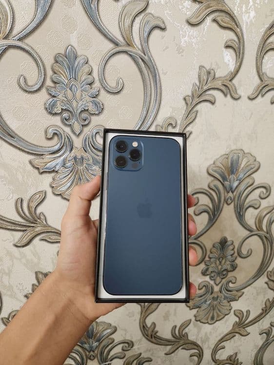 iphone 12 pro коробка имеется — 3