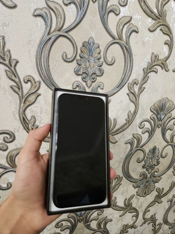 iphone 12 pro коробка имеется — 5