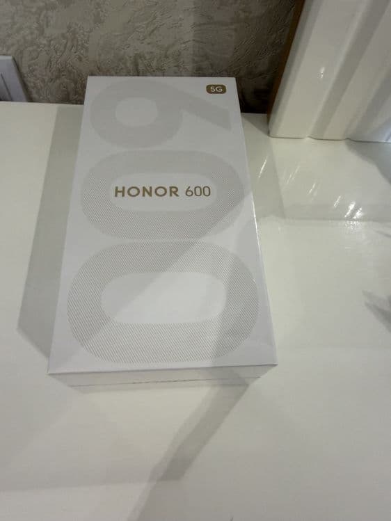 Honor 600 8/256gb Новый — 1