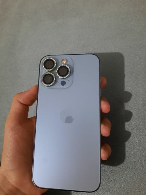 iPhone 13 pro sotiladi — 1