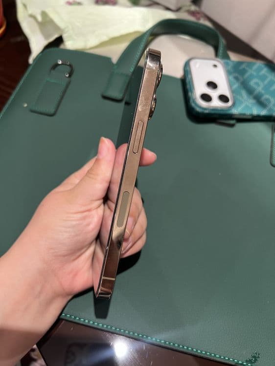 IPhone 13 Pro 128 xotira gold. — 4