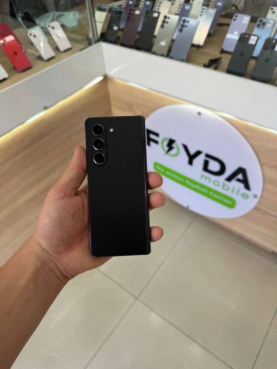 Samsung z fold 5