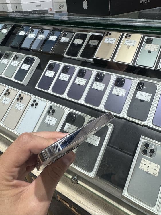iPhone 13 pro Max — 3