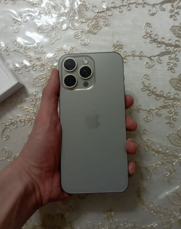 Iphone 15 Pro max — 1