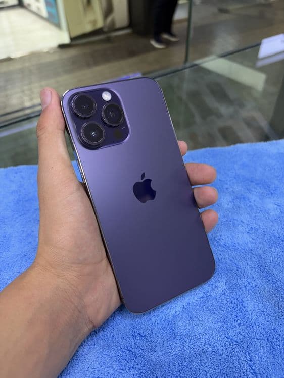 Iphone 14promax 256 gb yomkosti 68 aybi batareya aliwgan narxi 520$ — 1