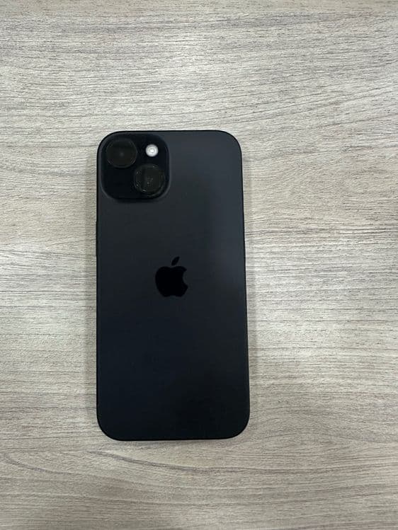 Iphone 15 128 talik holati a’lo aybi yoq 92 % yomkost — 3