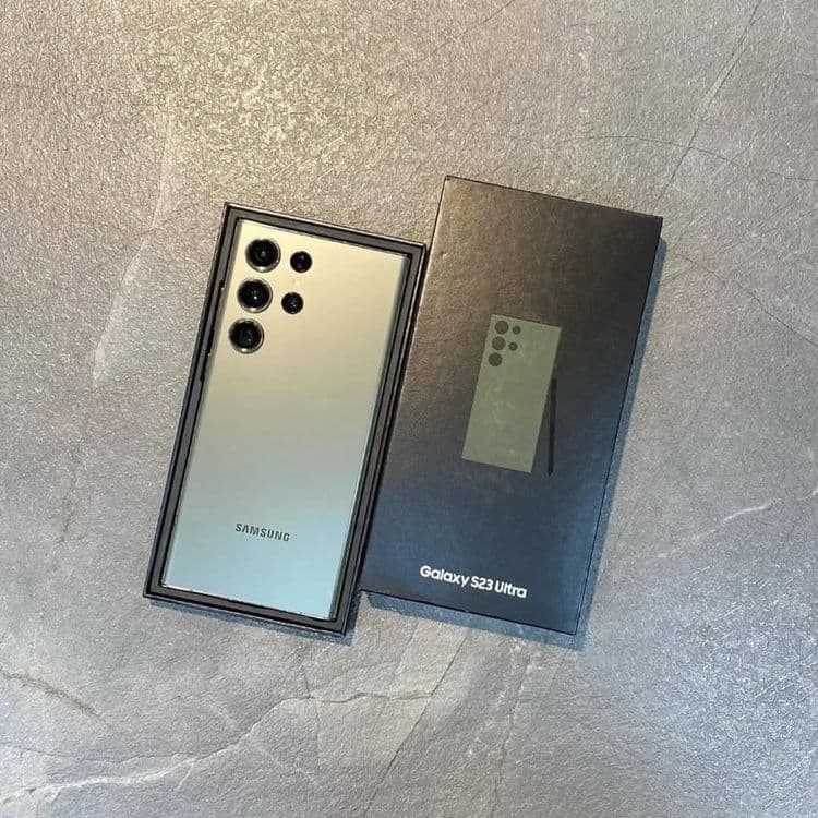 Samsung S23 Ultra 12/256Gb — 3