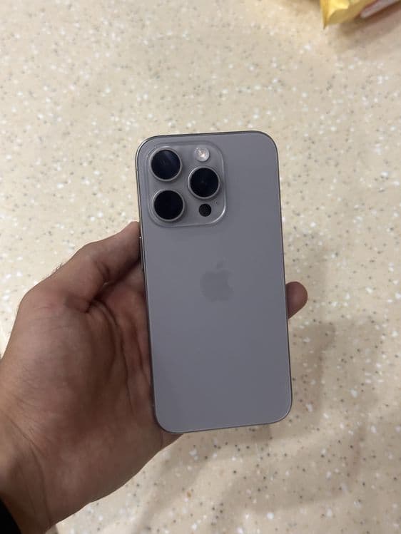 Iphone 15 pro 86% batarey — 5