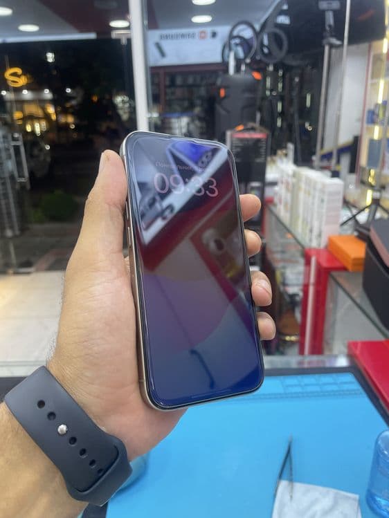 Iphone 15 pro 128gb — 2