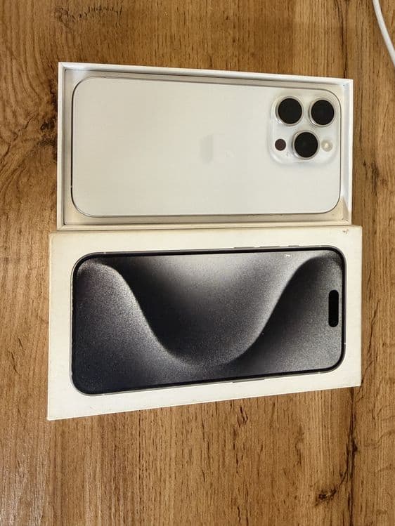 Iphone 15 Pro white titanium 128gb