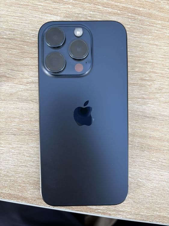 iphone 15 pro 128gb — 1