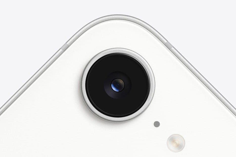Новый моделы Apple IPhone 16e • Телефон • — 4