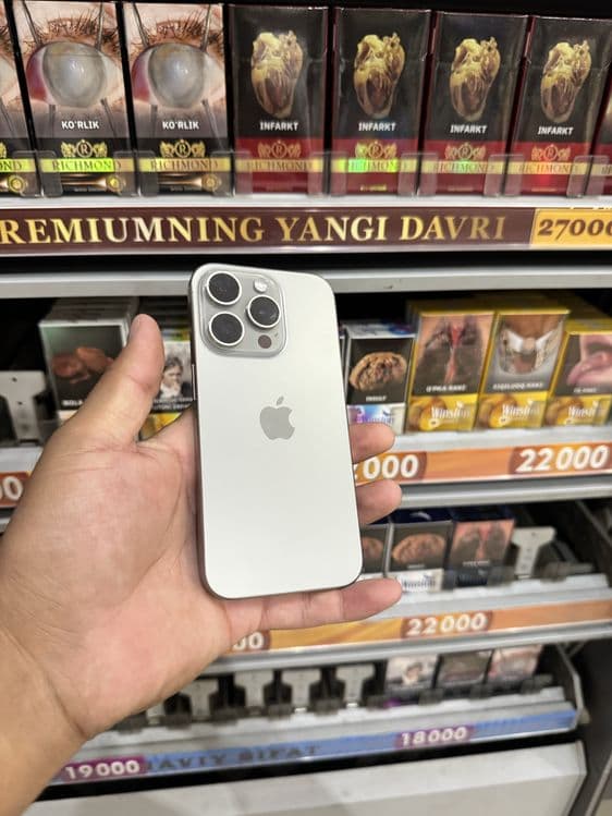 iPhone 15 Pro 128 gb 85% batare — 1