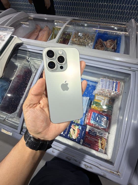 IPhone 15 pro 256/88% — 2