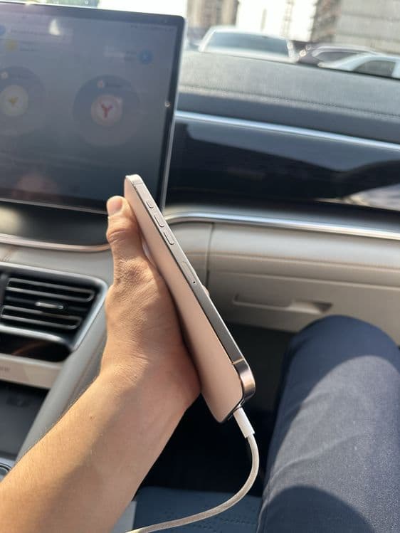 Iphone 16 pro max 256 — 3