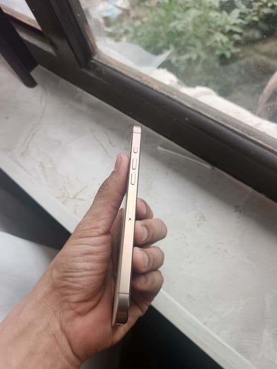 Iphone 16pro max 98yomkist — 4