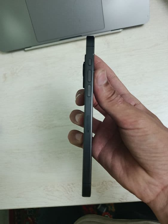 iPhone 15 Pro Max — 2