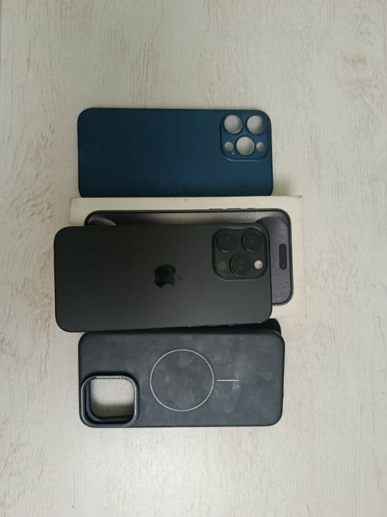 iPhone 15 Pro Max — 8