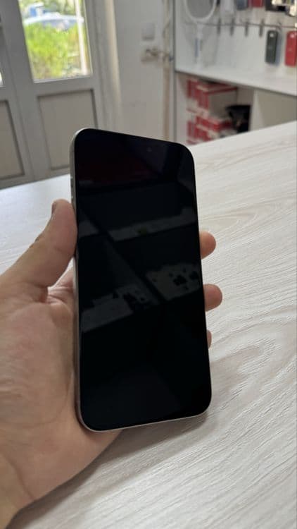 Iphone 15 pro max dual — 4
