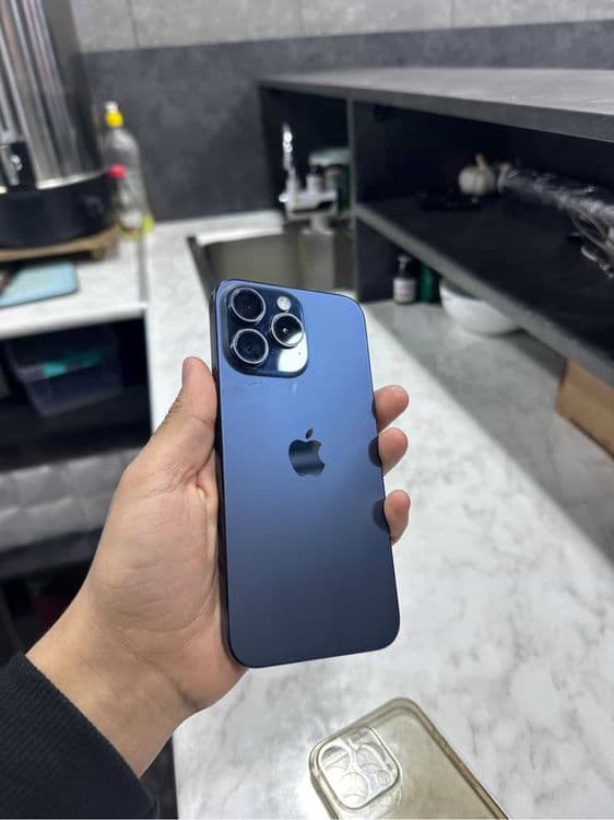 Iphone 15 pro max — 5