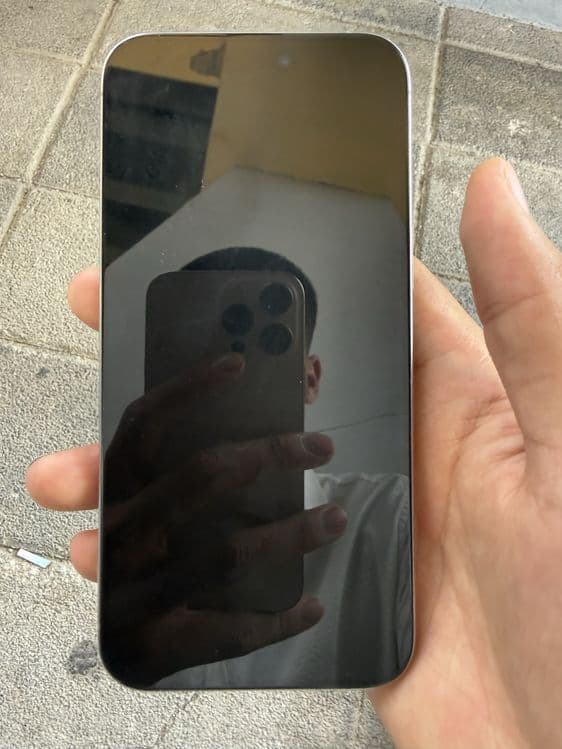 iPhone 15 pro max sotiladi — 2