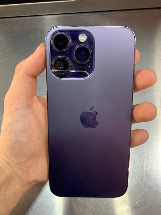 iPhone 14 pro max — 1