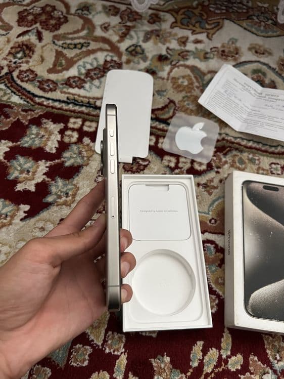 Iphone 15 pro max srochna — 2