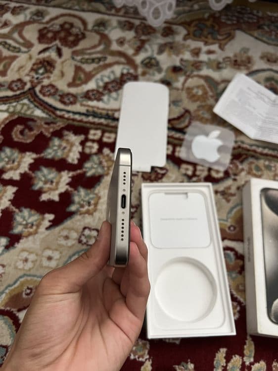 Iphone 15 pro max srochna — 4