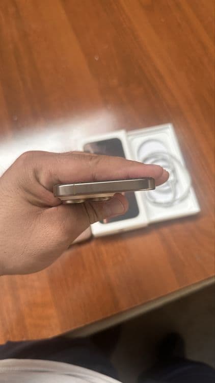 iphone 16 pro 128 gb Simkartali — 3